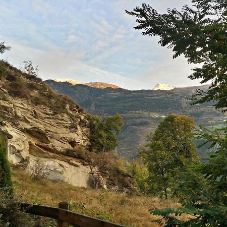 Il Rifugio Della Volpe Apartment อินทรอด ภายนอก รูปภาพ